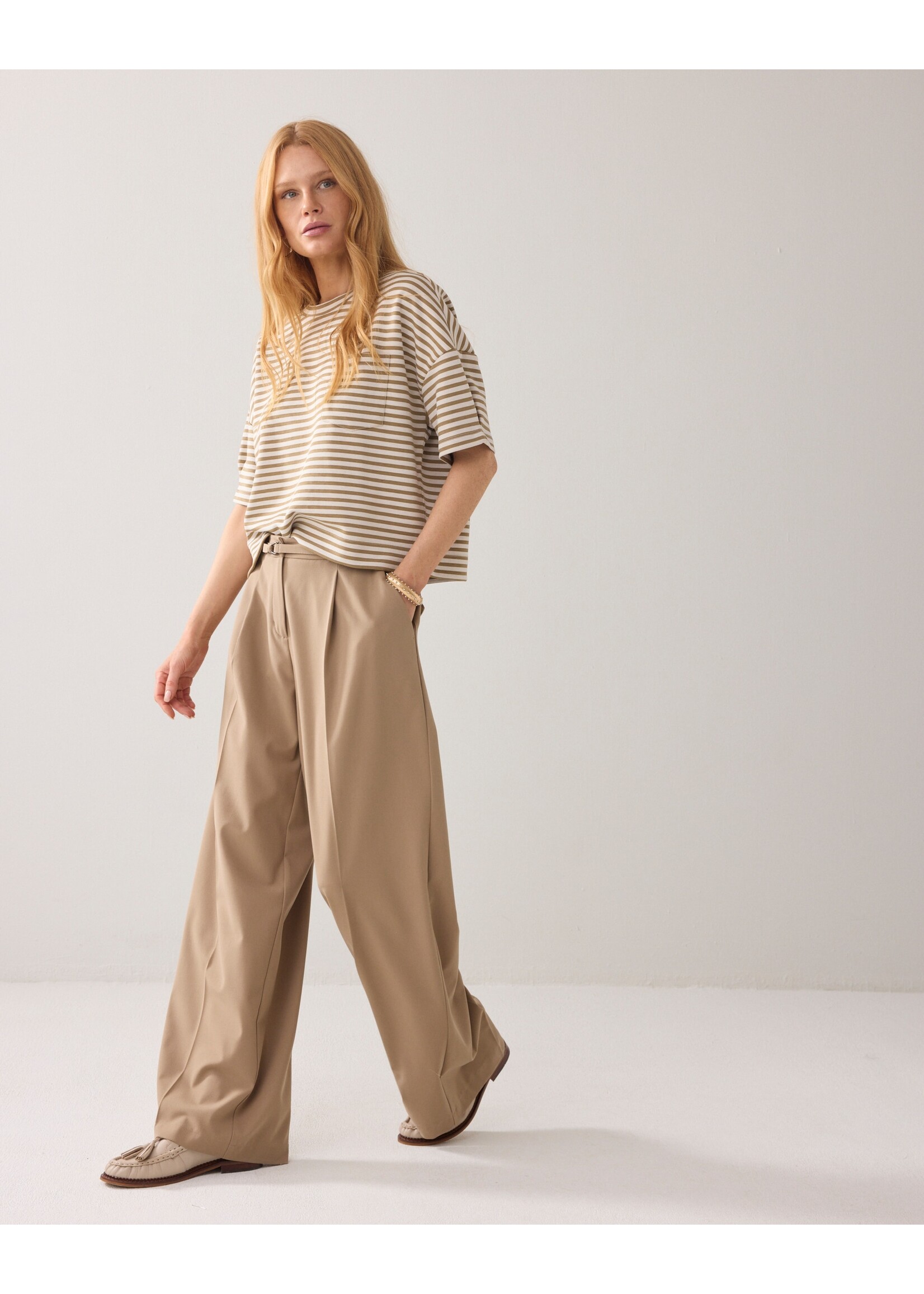 Summum Summum, Trousers Viscose blend, Khaki, Size:
