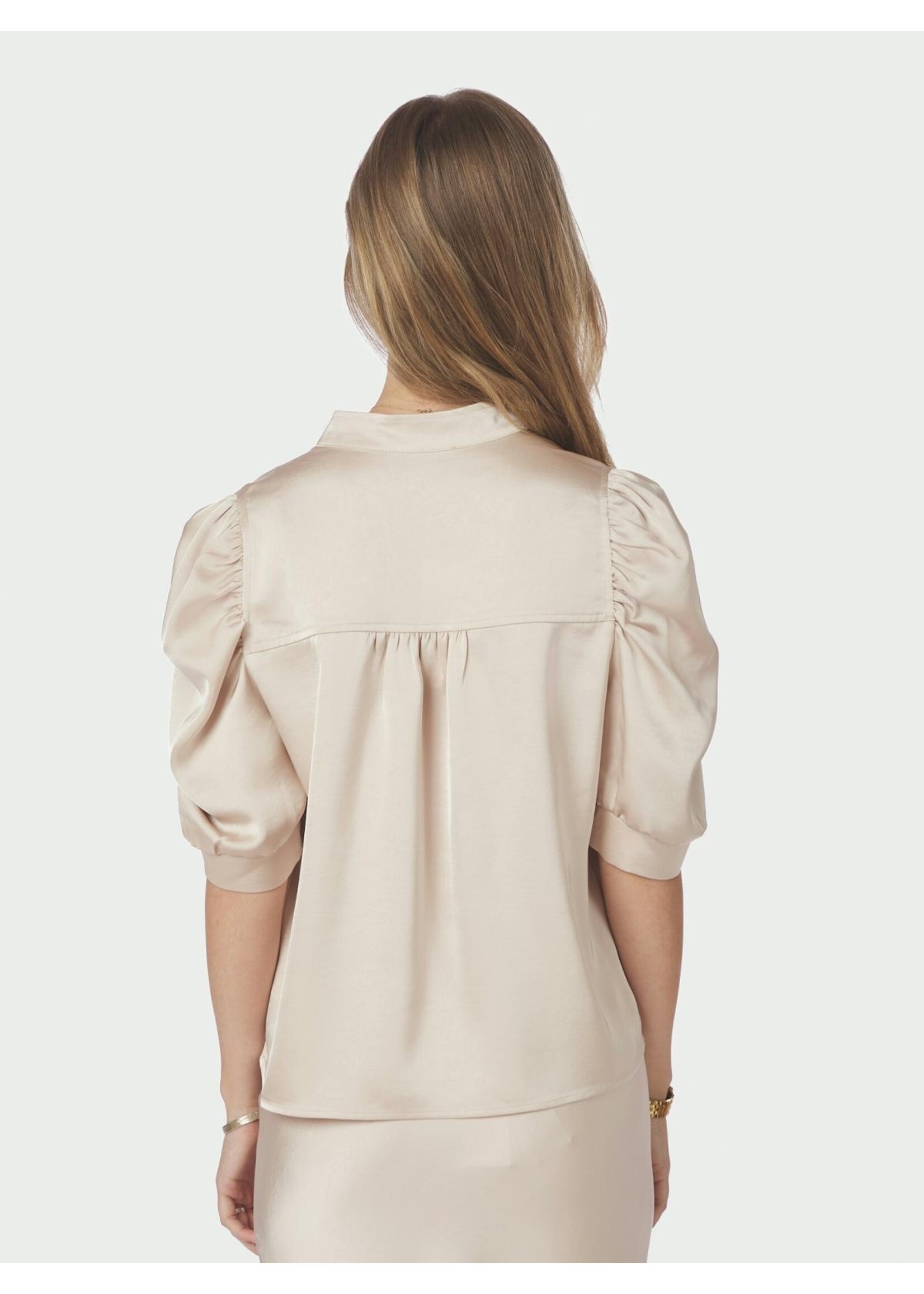 Neo Noir Neo Noir, Roella Heavy Sateen Blouse, Champagne, Size:
