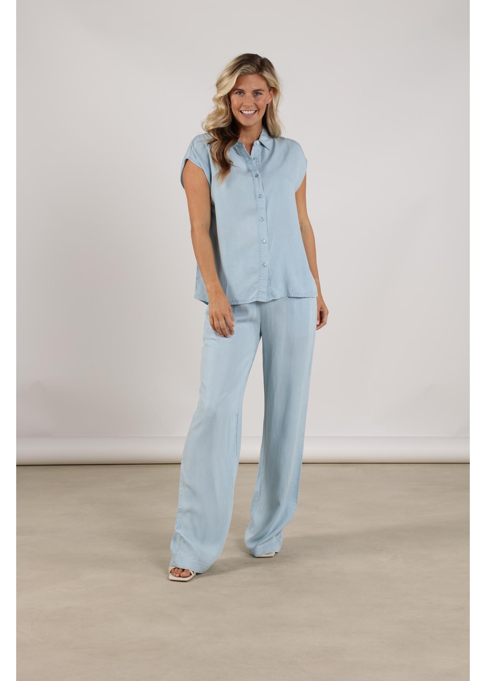 Nukus Nukus, Novi Pants, Cloudy, Size: