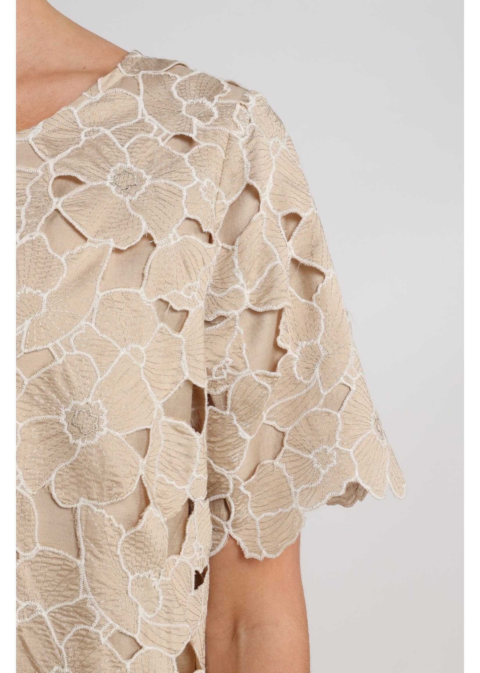 Nukus Nukus, Octavia Top Flower, Sand/gold, Size: