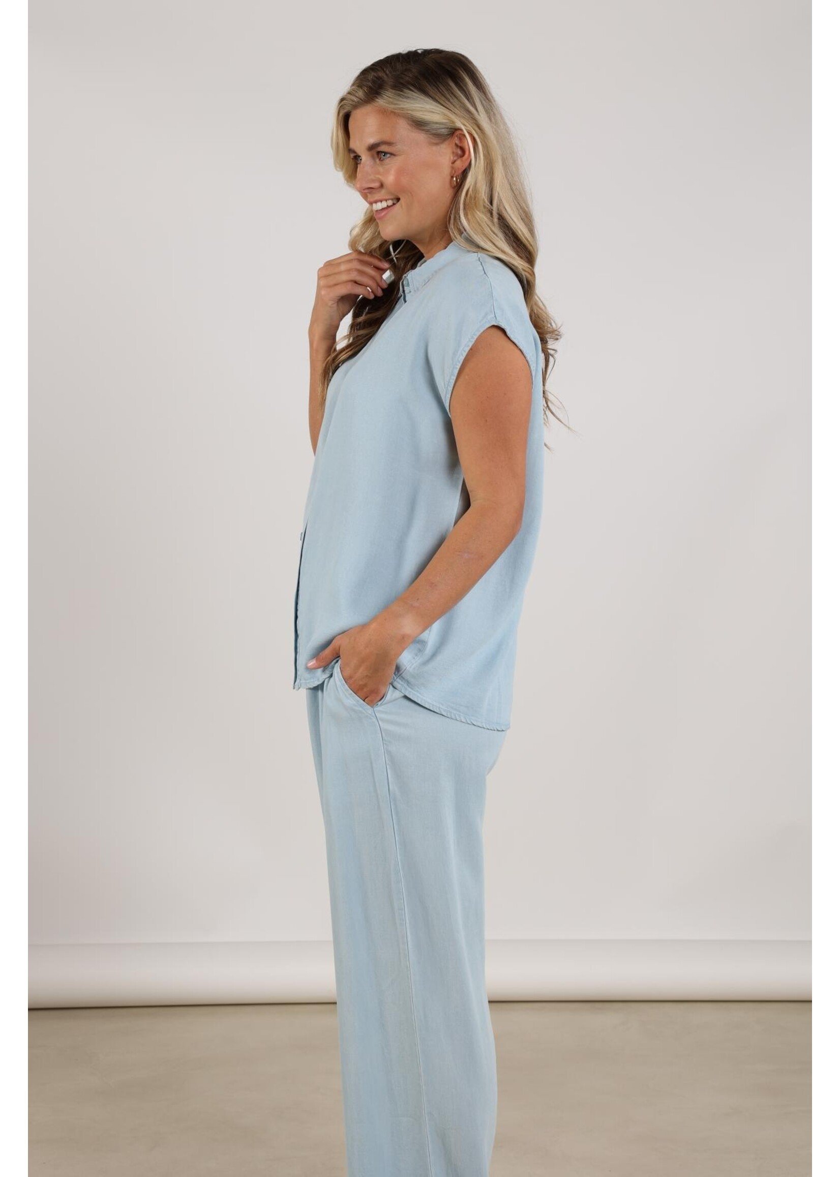 Nukus Nukus, Sanne Top, Cloudy, Size: