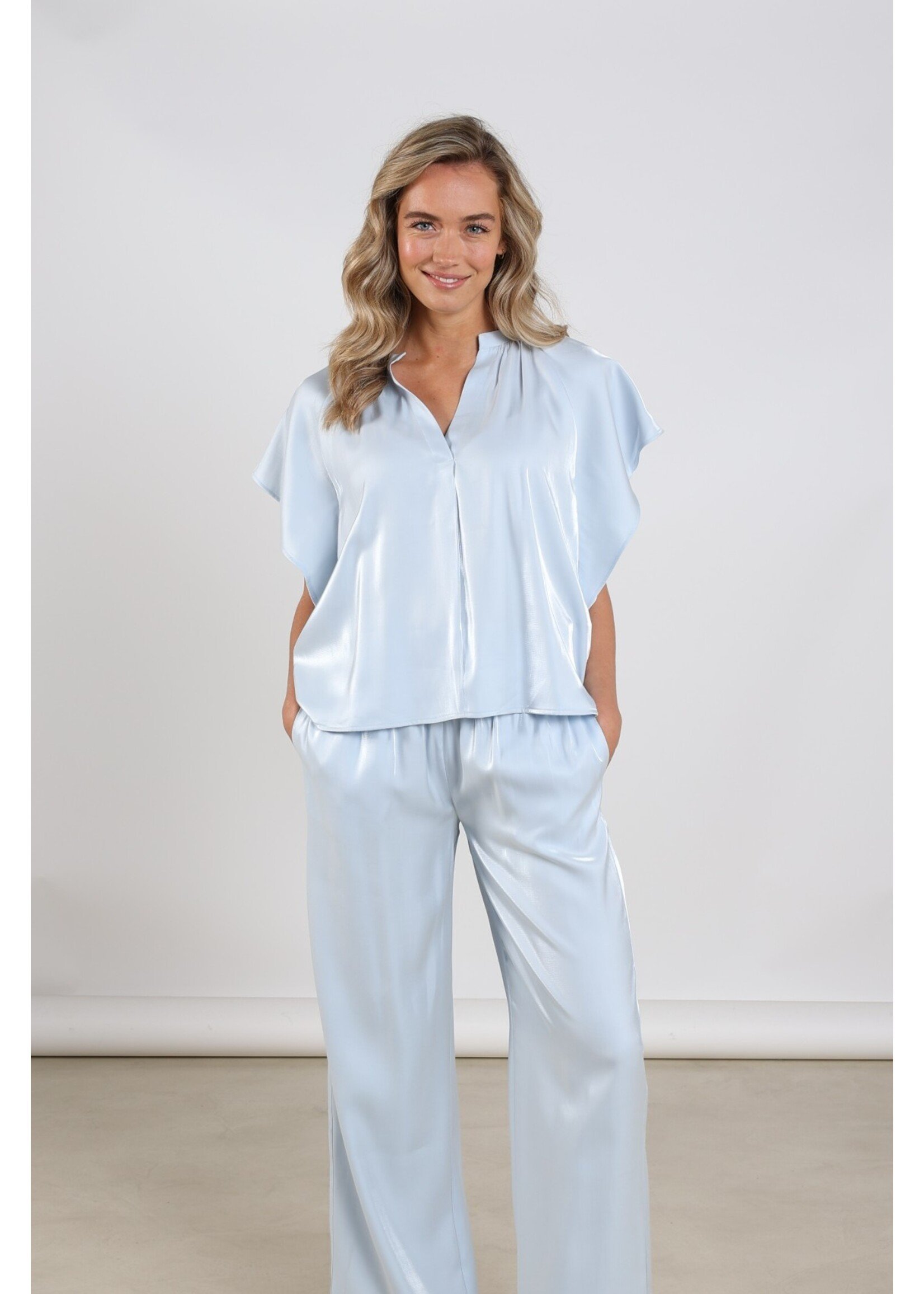 Nukus Nukus, Taylor Top Shiny, Cloudy, Size: