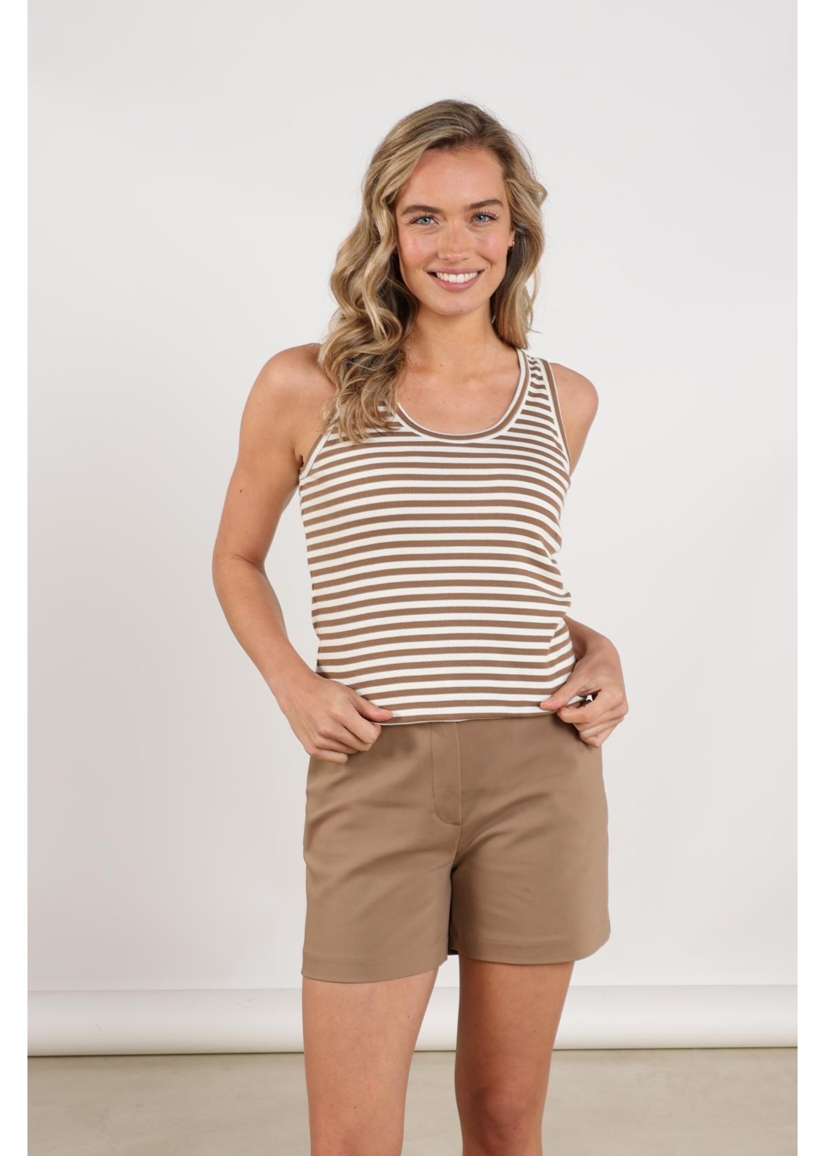 Nukus Nukus, Steffie Singlet, Off white/Fango, Size: