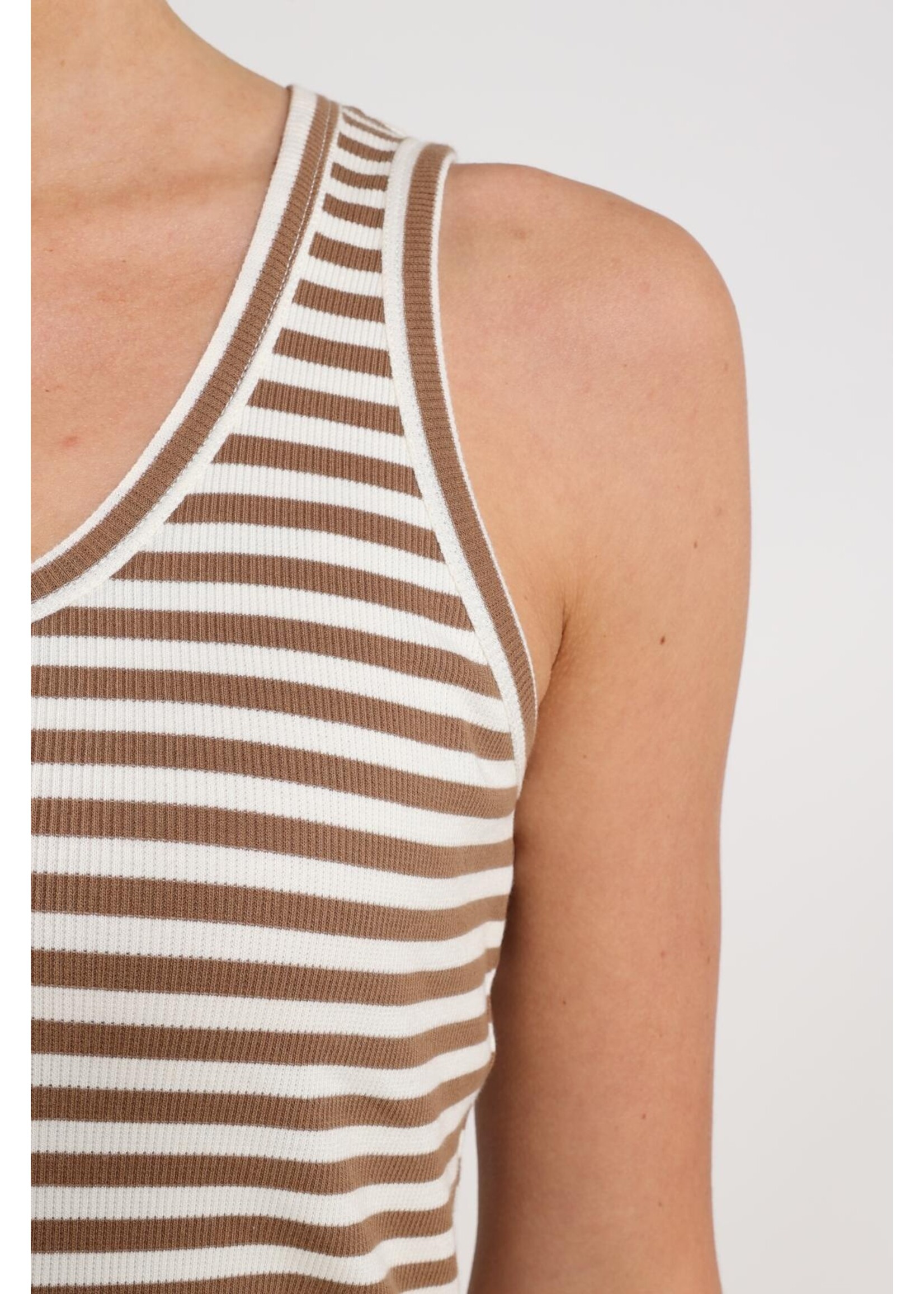 Nukus Nukus, Steffie Singlet, Off white/Fango, Size: