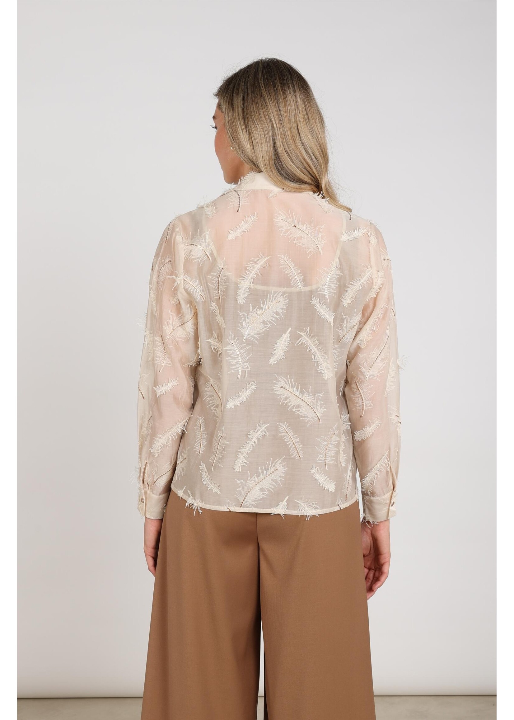 Nukus Nukus, Aysha Blouse Feathers, Sand, Size: