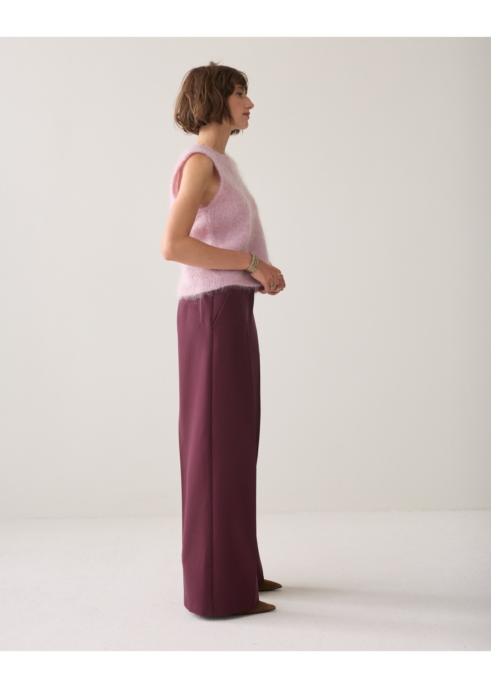 Summum Summum, Trousers Foam uni, Dark burgundy, Size: