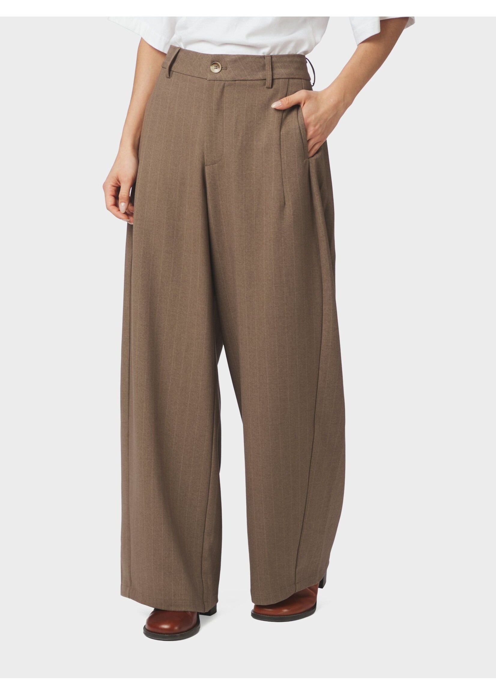 Neo Noir Neo Noir, Essiall Pinstripe Pants, Taupe, Size: