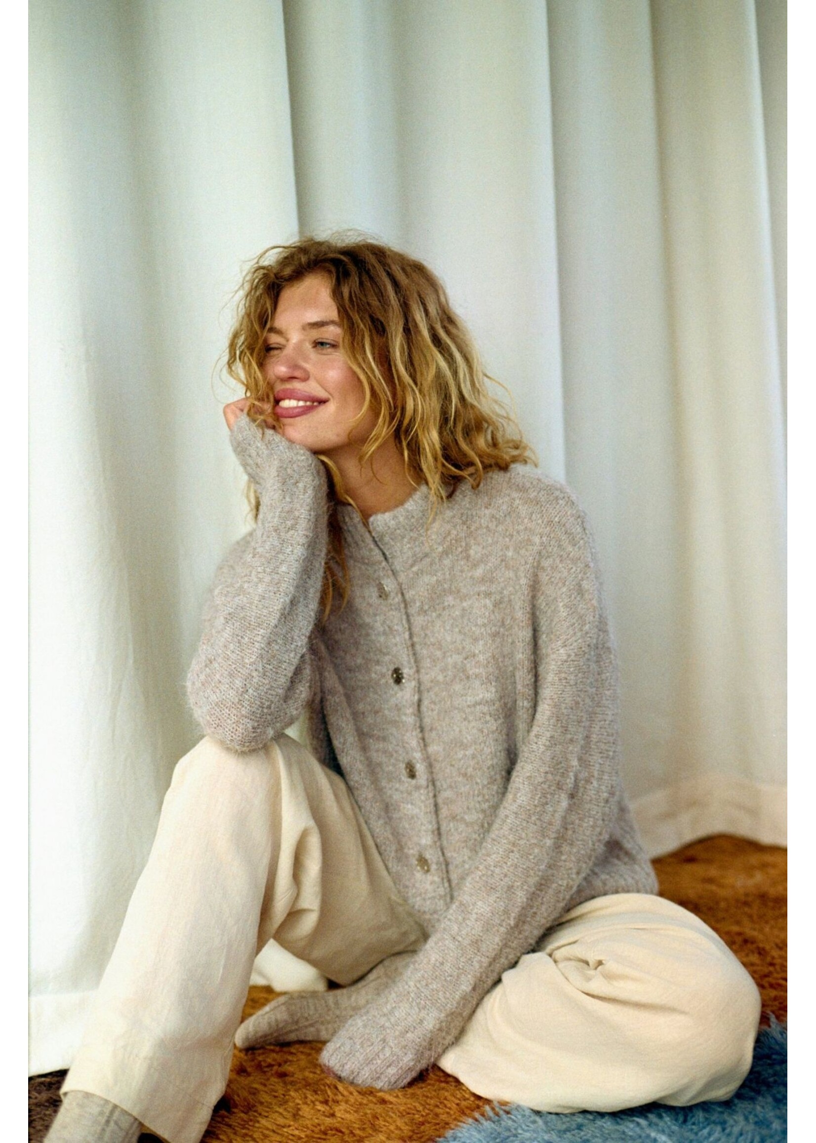 Neo Noir Neo Noir, Taura Fluffy Knit Cardigan , Beige melange, Size: