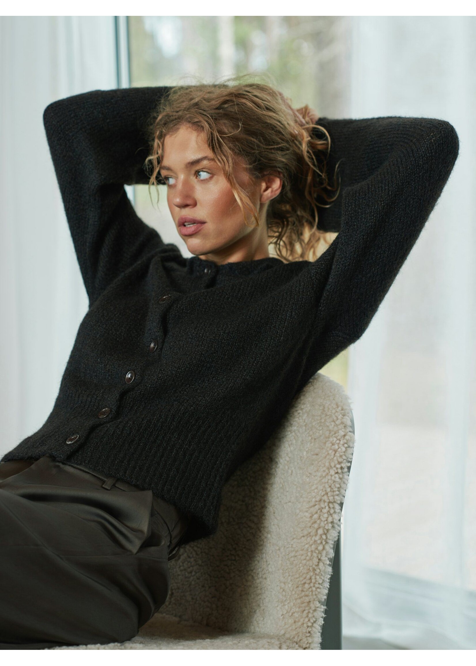 Neo Noir Neo Noir, Ramera Fluffy Knit Cardigan, Dark brown, Size: