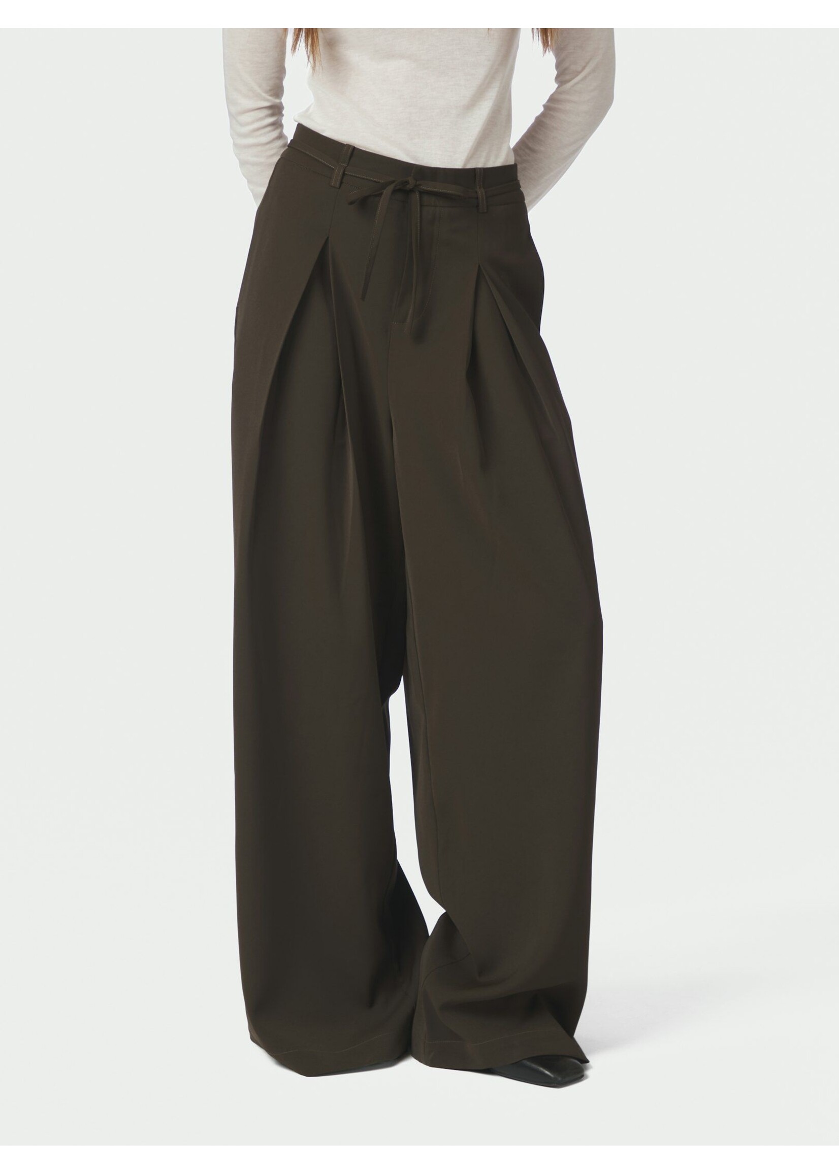 Neo Noir Neo Noir, Eddina Woven Pants, Dark Brown, Size: