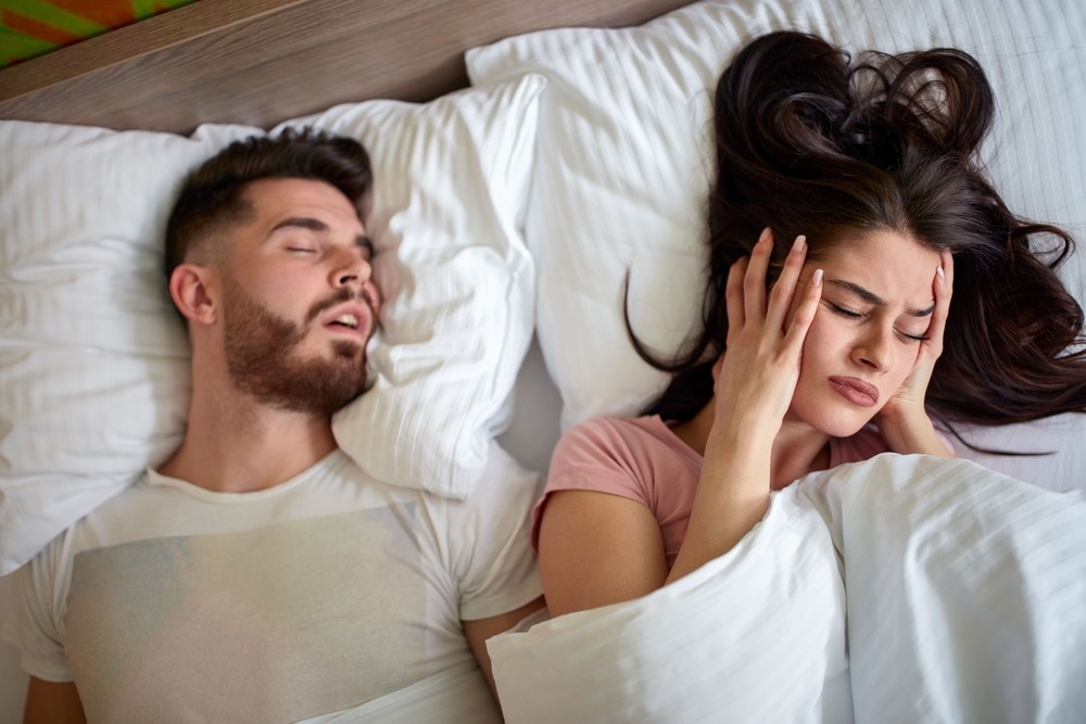 snurken_voorkomen_bij_vrouwen_en_mannen.jpg