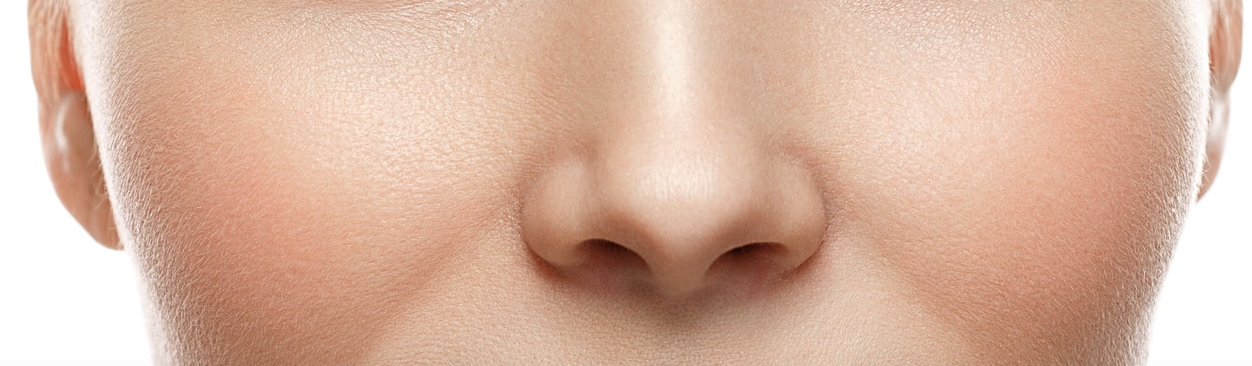 SNURKEN DOOR DE NEUS