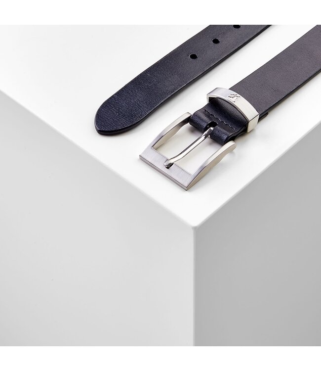 Lerros Gladde riem met metalen elementen