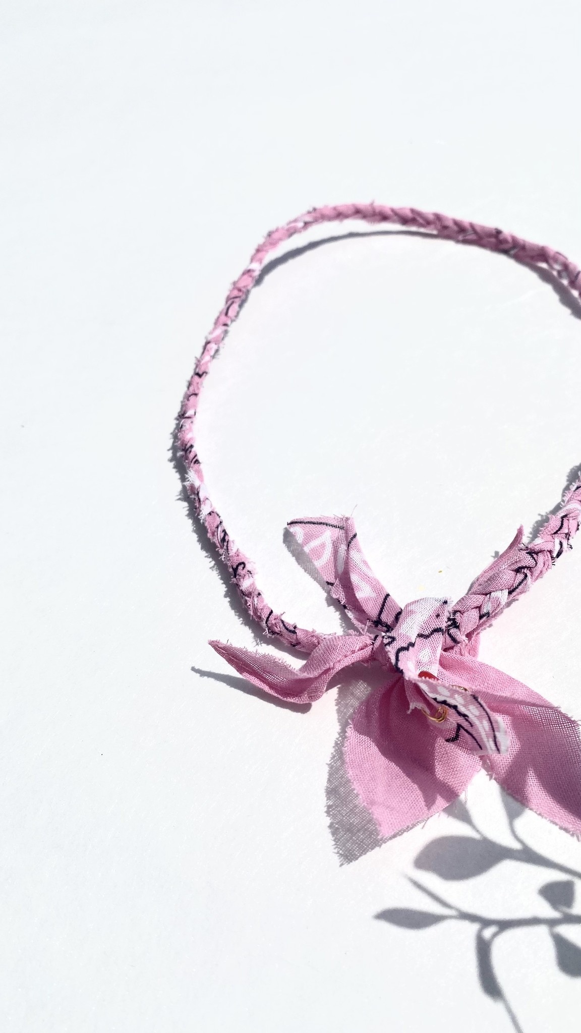 BANDANA NECKLACE - LIGHT PINK-1