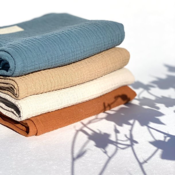 LUCKY: HUGE TOWEL SET