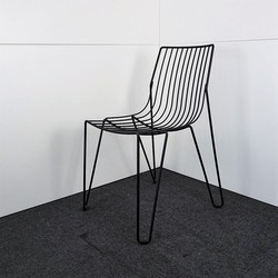 Tio Chair | Gartenstuhl | Konferenzstuhl | Schwarz | Stapelbar | NEU