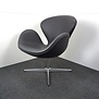 Fritz Hansen Swan Chair | Design Sessel | Neu Gepolsterd | Schwarz | Leder