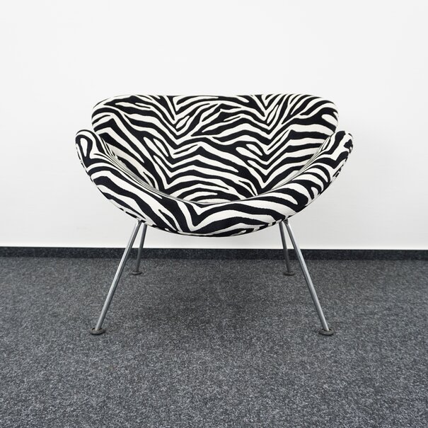 Artifort Artifort Orange Slice Design Sessel | Neu Gepolsterd | Zebraprint
