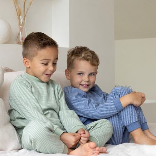 getuige Groot universum pin Bij KidsFashion.nl vind je het grootste aanbod van de beste merken in baby  en kinderkleding. - Kids Fashion