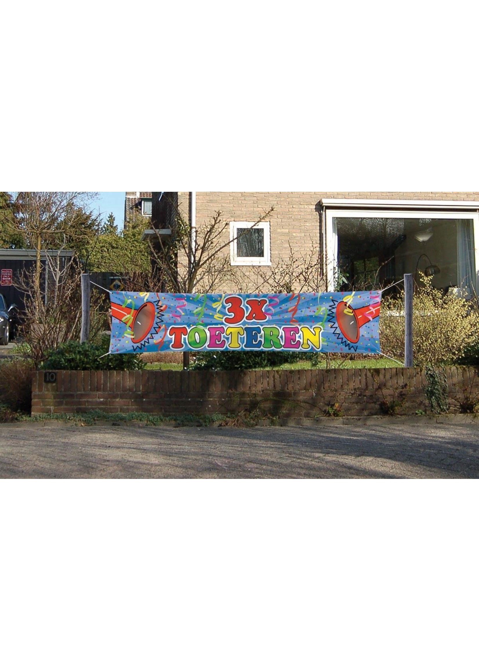 Straatbanner 3 x toeteren