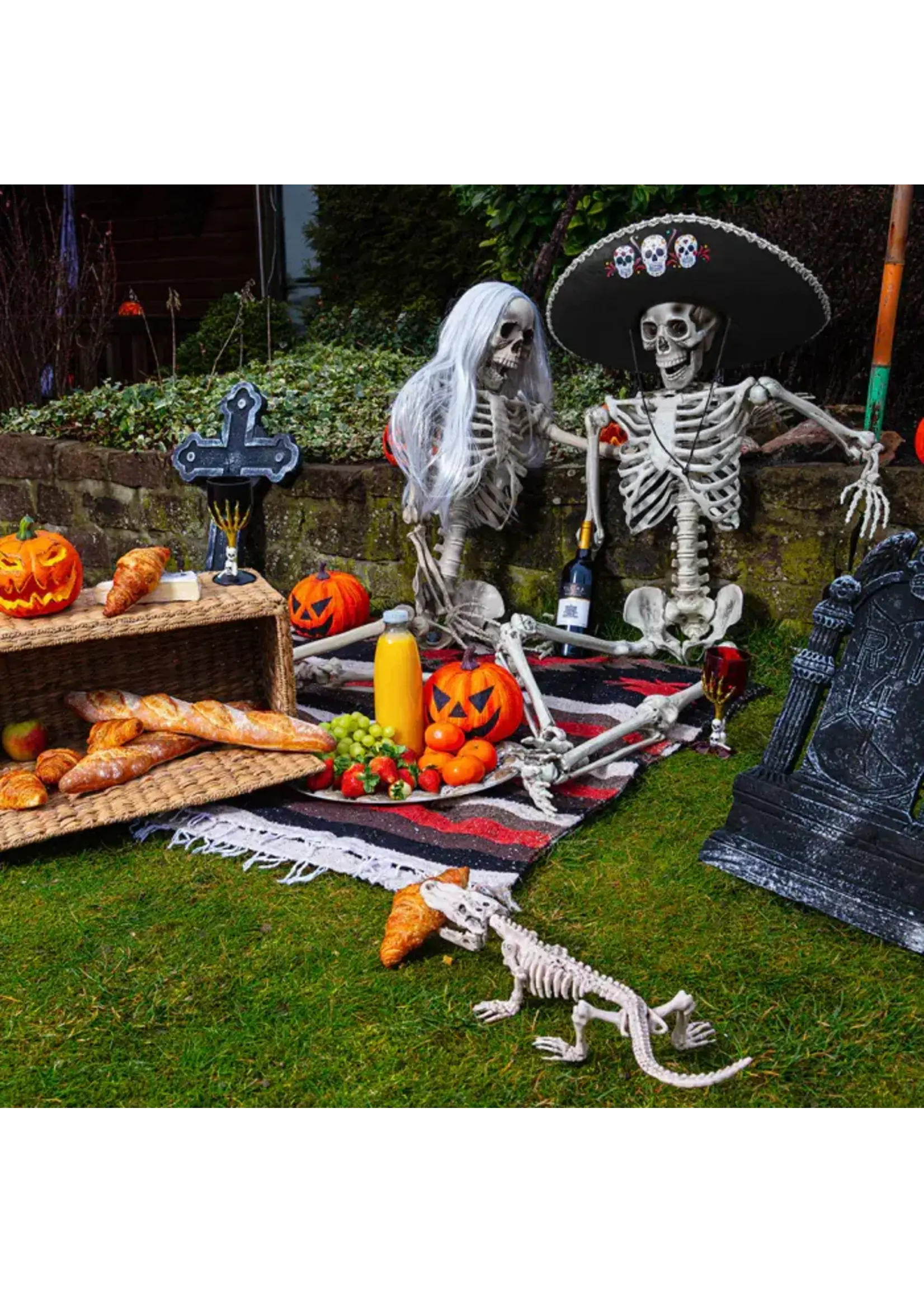 Boland Grafsteen Flying skull 'RIP' (50 x 30 cm)