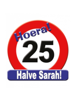 Feestkleding Breda Huldeschild verkeersbord 25 jaar Halve Sarah