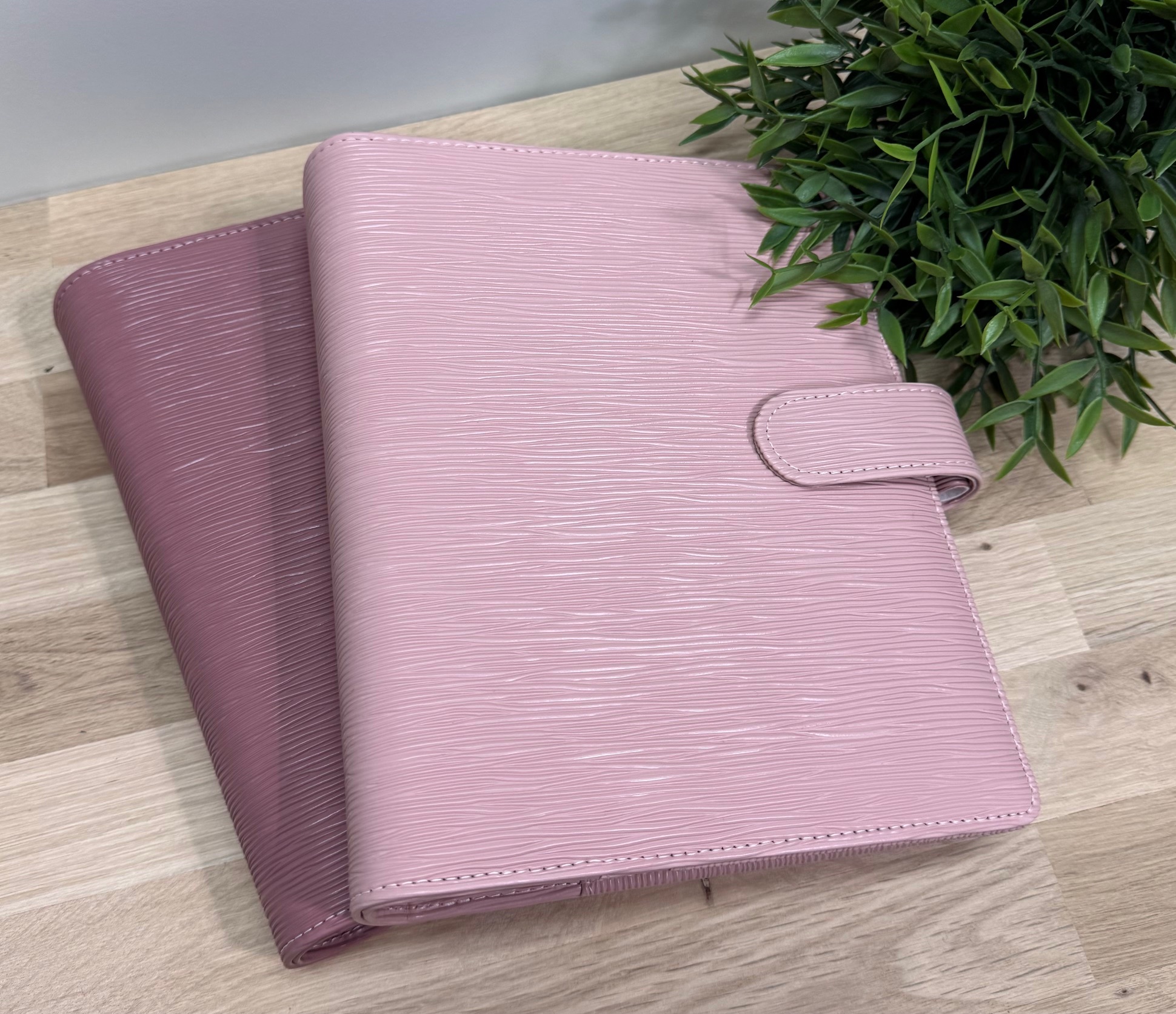 Trendkleuren alert: Mauve & Lichtroze – zacht, stijlvol en helemaal van nu