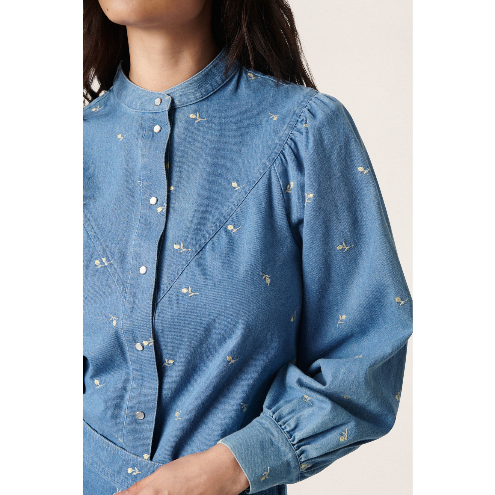 Soaked In Luxury Kianna Shirt Light Blue Denim