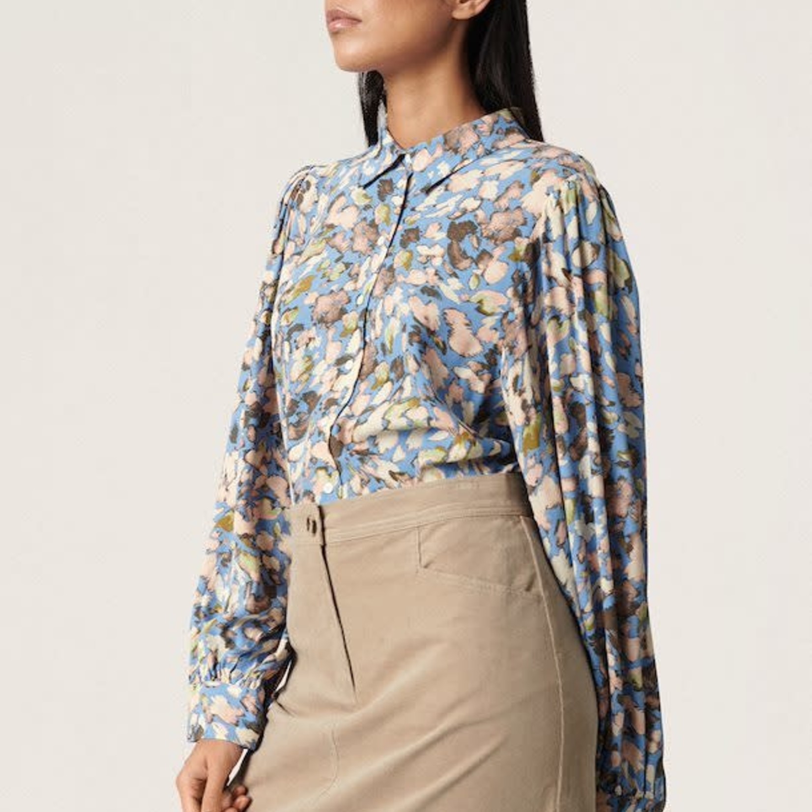 Soaked In Luxury Chrishell Shirt Allure Abstract