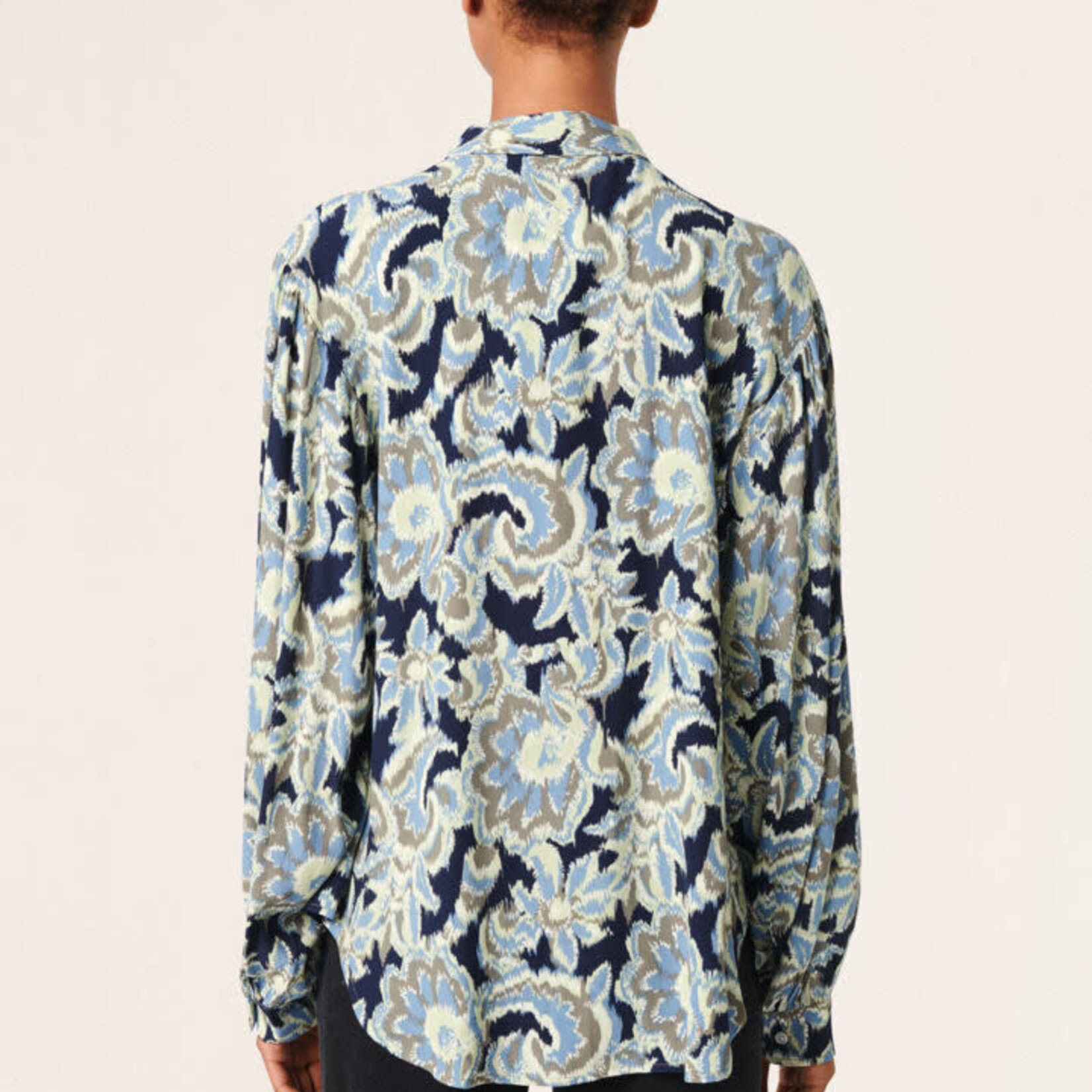 Soaked In Luxury Ebba Shirt Night Sky Tapestry