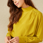 YAYA Top Met Hoge Hals, Lange Pofmouwen En Details - Avocado Oil Green