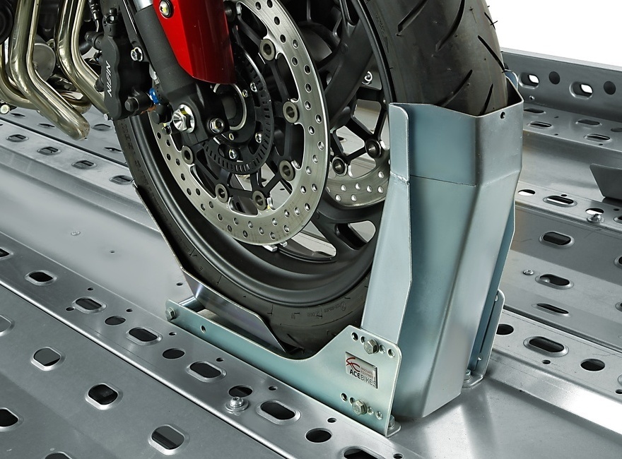 Acebikes SteadyStand Fixed - einfahrbare Motorradständer für Anhänger und Transporter