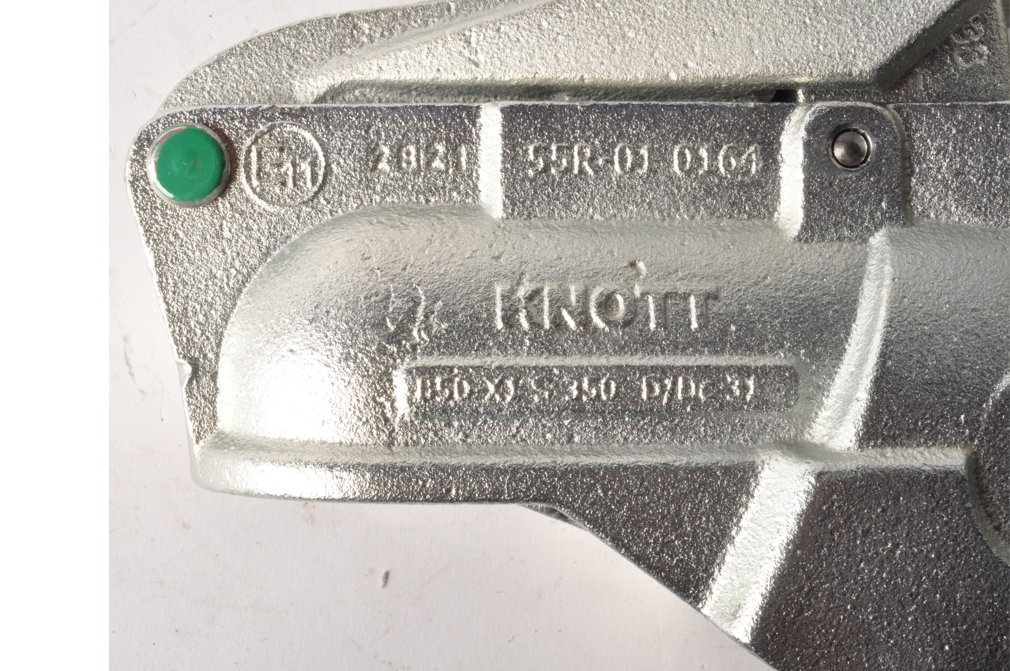 Knott AV50 - rund 60 mm - 3500 kg - gebremste Kupplung mit integriertem Schloss