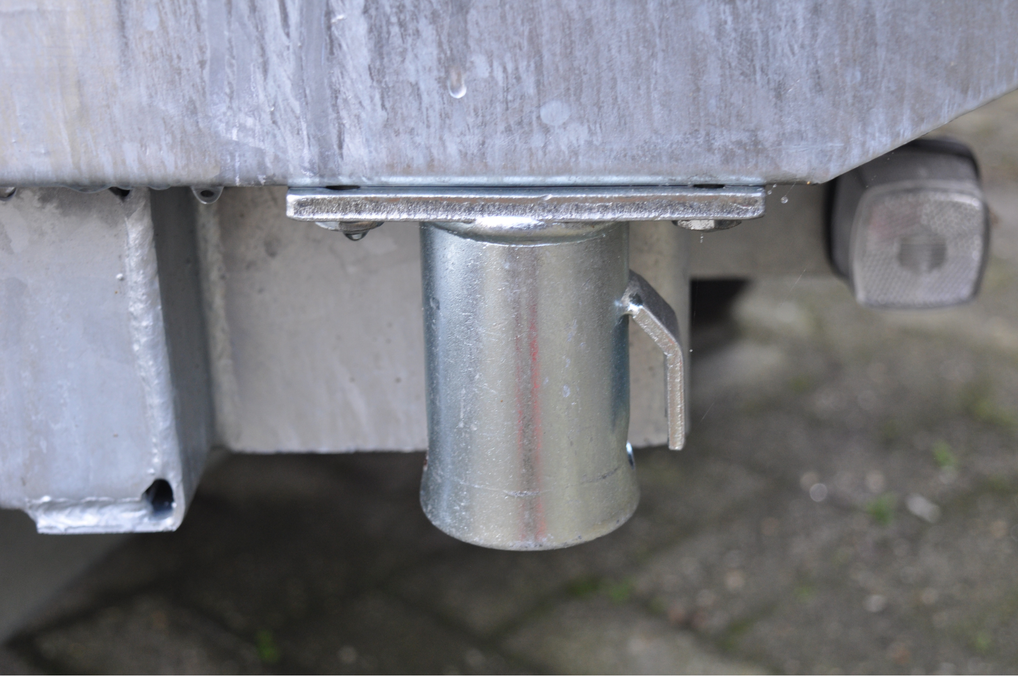 Kugelhalter hinten rechts & vorne links