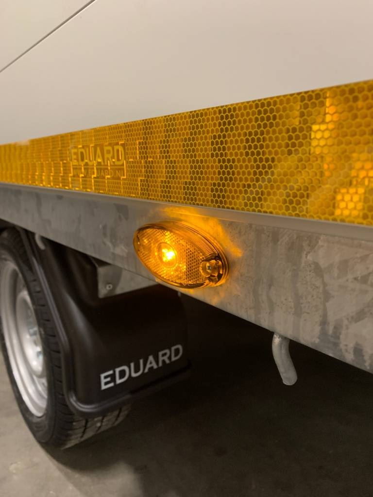 Aspöck Flatpoint 2 - orange/gelbe Seitenmarkierungsleuchte - Stecker - LED  - Anhängershop
