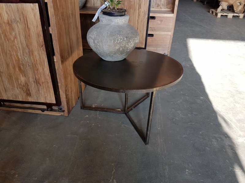 Industrial Tisch Iron Rund