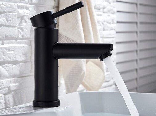 VALISA Mat zwarte messing wastafel kraan