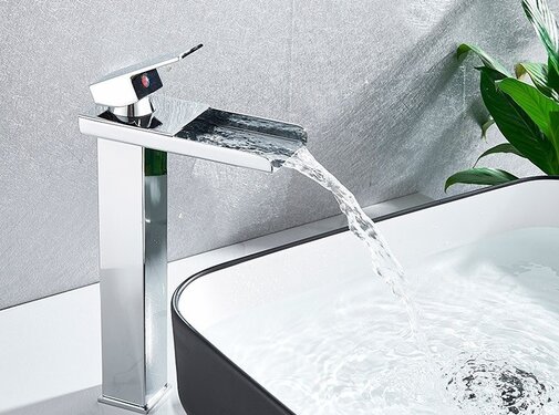 VALISA Verhoogde Design Wastafelkraan Waterval Uitloop Chroom D