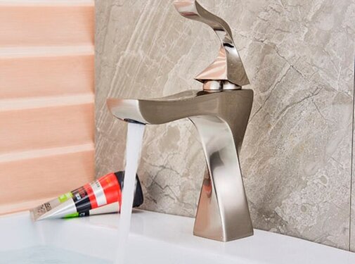 VALISA Gedraaide design wastafel kraan geborsteld nikkel