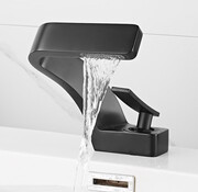 VALISA Luxe design wastafel waterval mengkraan zwart modern