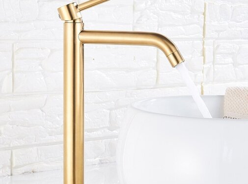 VALISA Smal verhoogde fontein wastafel mengkraan geborsteld goud