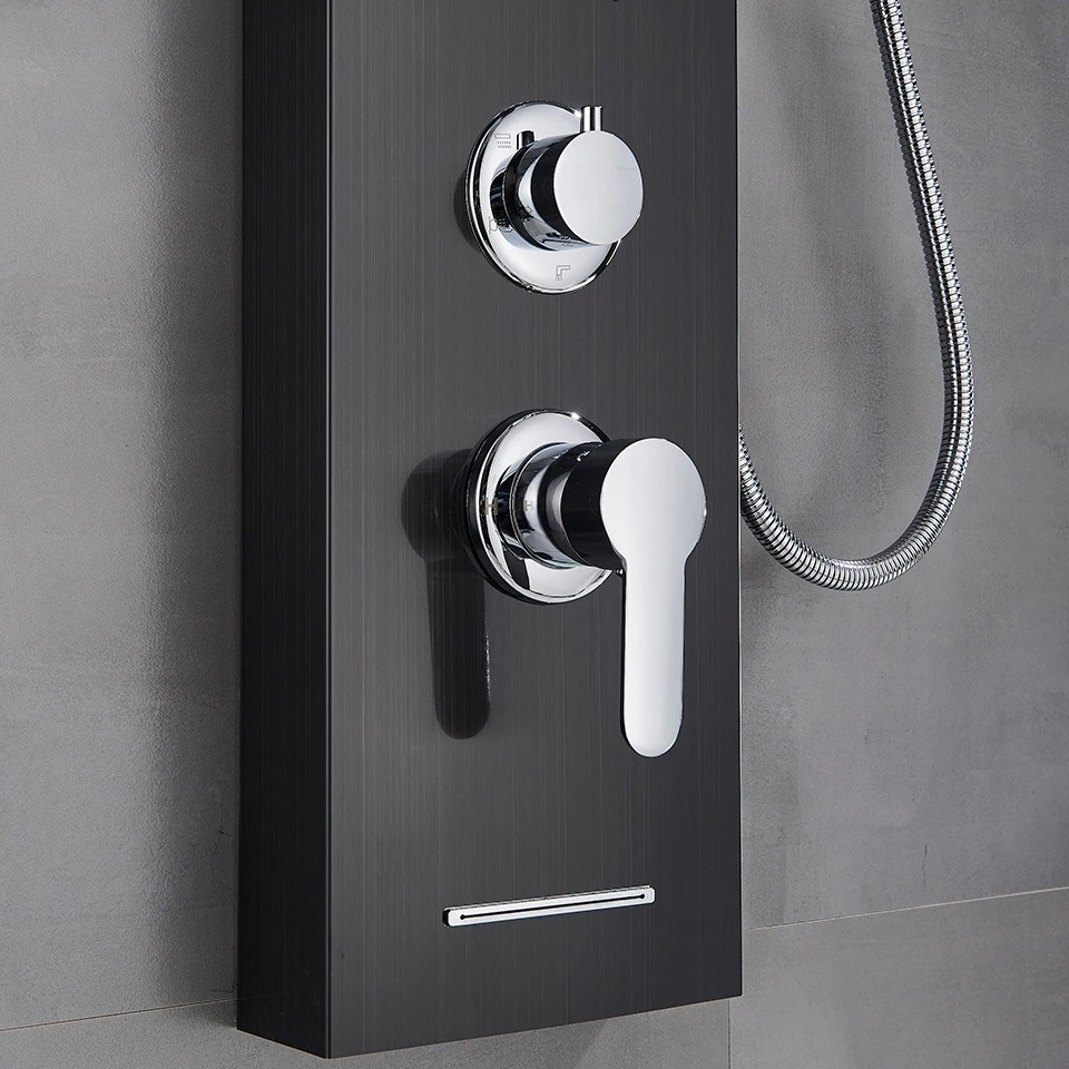 Shop nu deze Led regendouche paneel mengkraan met handdouche en temperatuur display zwart B op Valisa.nl