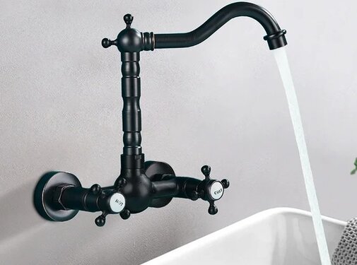 VALISA Hoge wand mengkraan zwart ORB dubbel handvat met draaibare uitloop