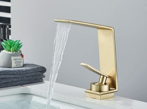 VALISA Design wastafel waterval kraan met smalle hoge uitloop  geborsteld goud