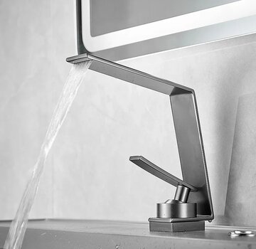 VALISA Design wastafel waterval kraan met smalle hoge uitloop gun metal