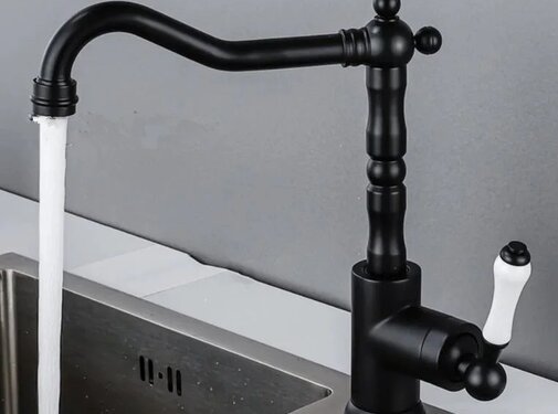 VALISA Robuuste antieke keukenkraan met porseleinen hendel zwart