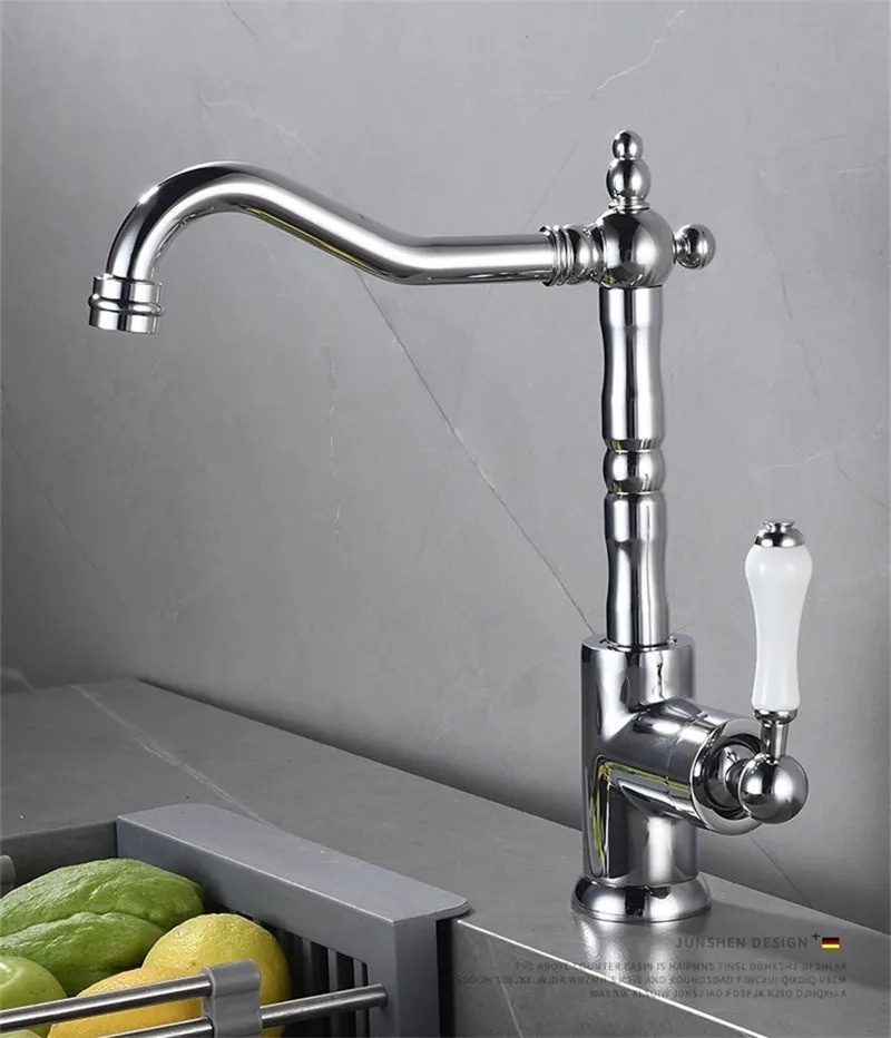 Shop nu deze Robuuste antieke keukenkraan met porseleinen hendel chroom op Valisa.nl