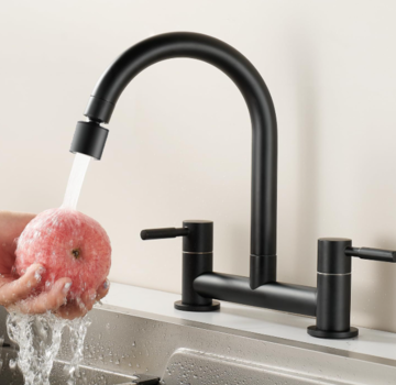 VALISA Moderne zwarte brugkraan met dubbele hendel en kantelbare uitloop