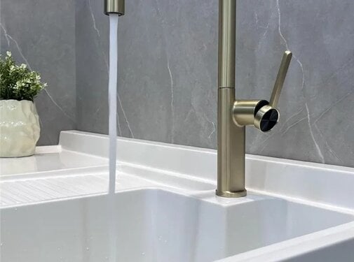 VALISA Ultra luxe design keukenkraan met  uitrekbare uitloop met 2 standen geborsteld goud