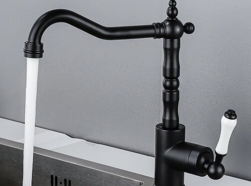 VALISA Nostalgische wastafelkraan met porseleinen hendel mat zwart